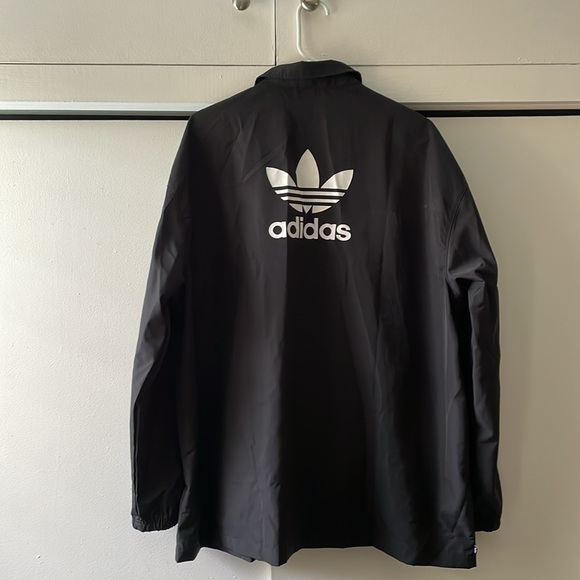 Adidas Coach Jacket - Picture 3 of 8